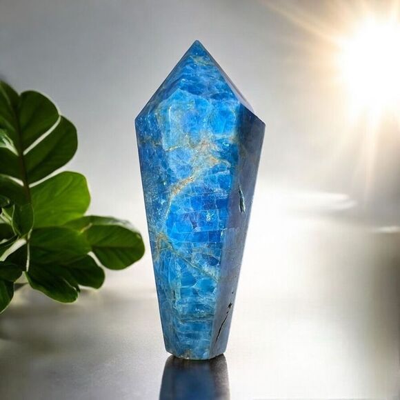 Apatite Crystal Meditation‎ Wand (#4) - Picture 1 of 13